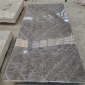 Placa PVC Marmolada - 120 x 240 cm Modelo Gris con Vetas Blancas